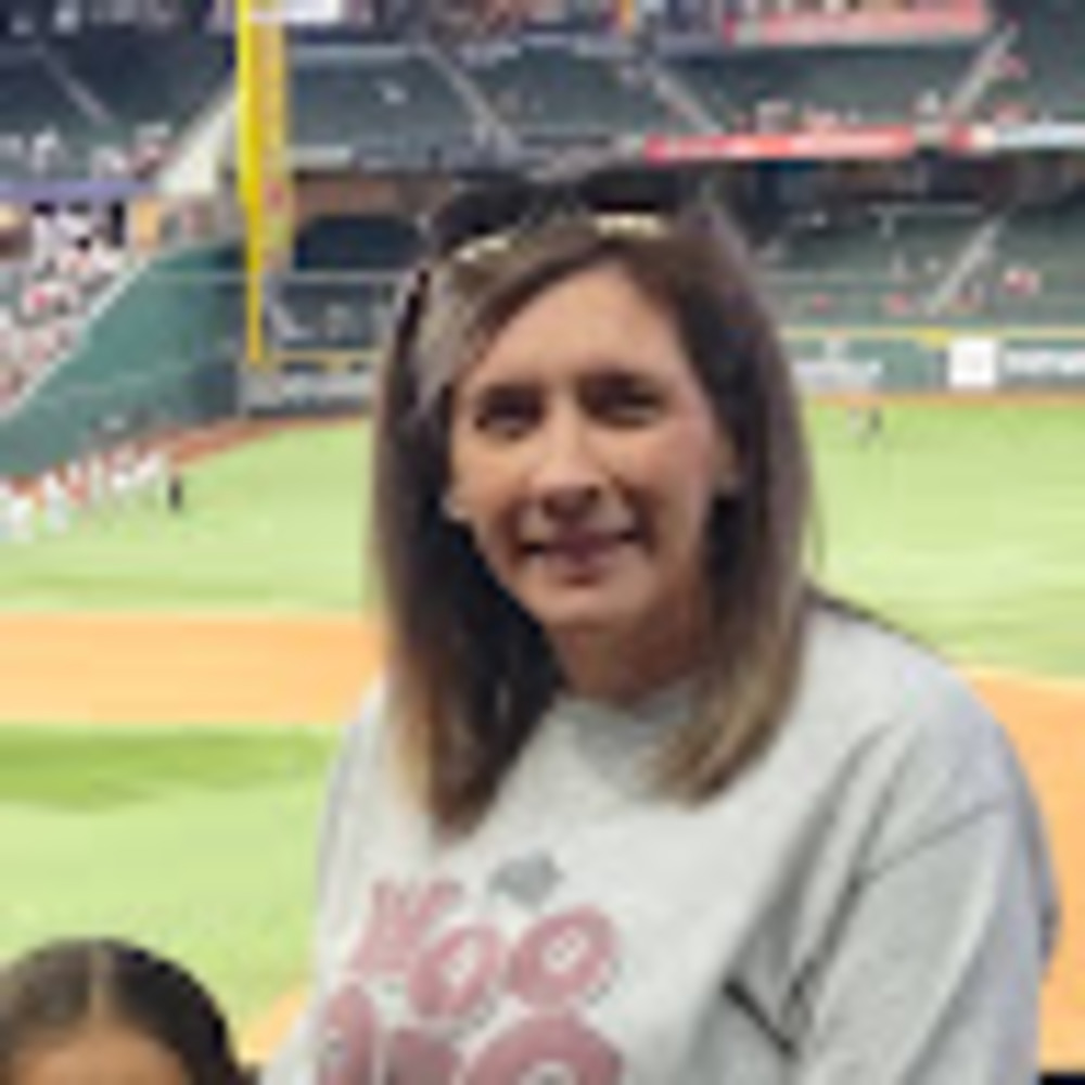 Meet your Posher, Crystal